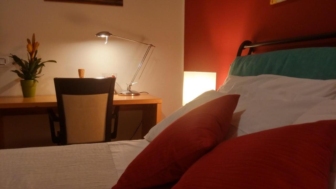 La Casa Del Melograno Bed and Breakfast Santa Venerina Eksteriør billede