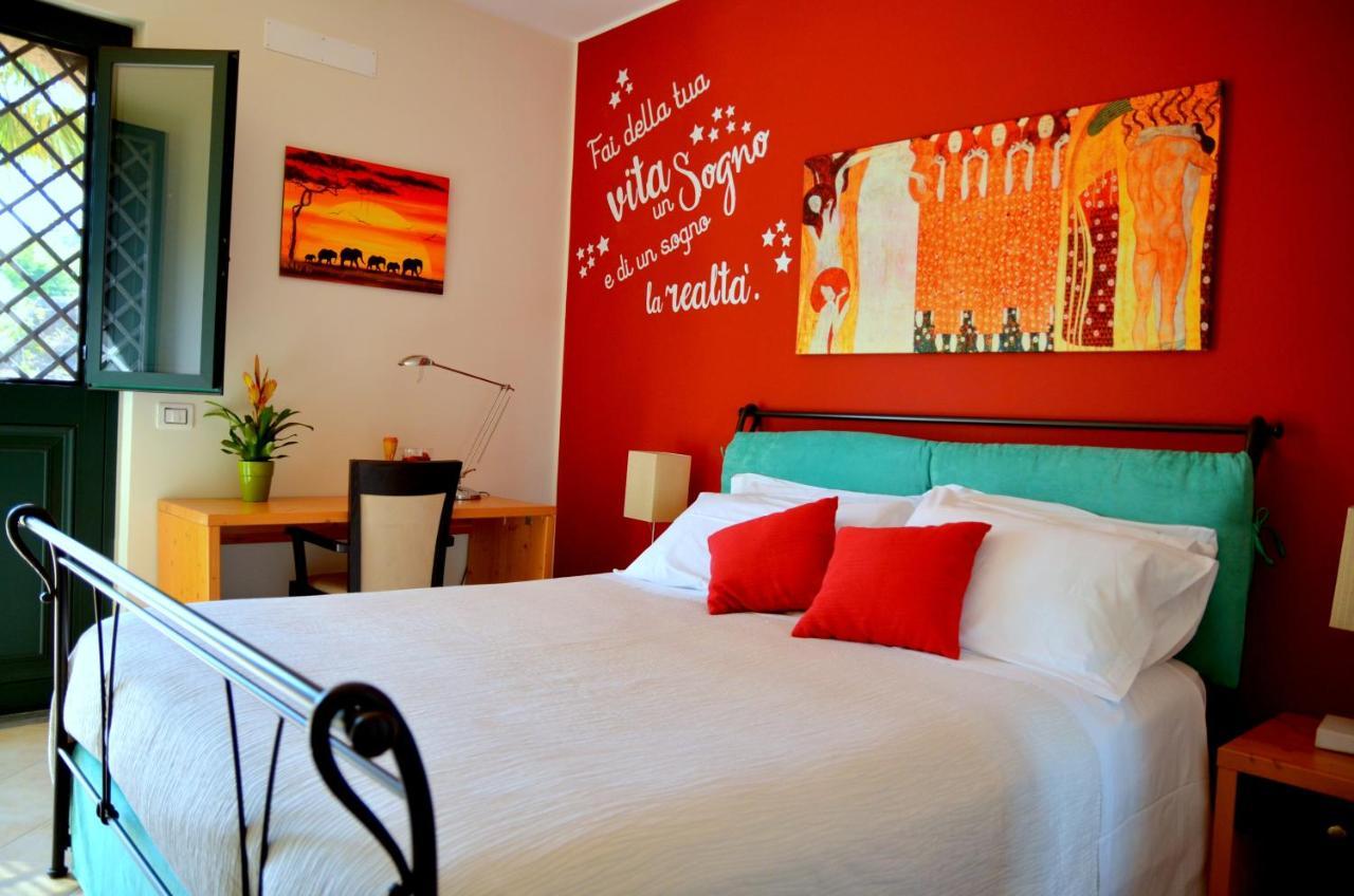 La Casa Del Melograno Bed and Breakfast Santa Venerina Eksteriør billede